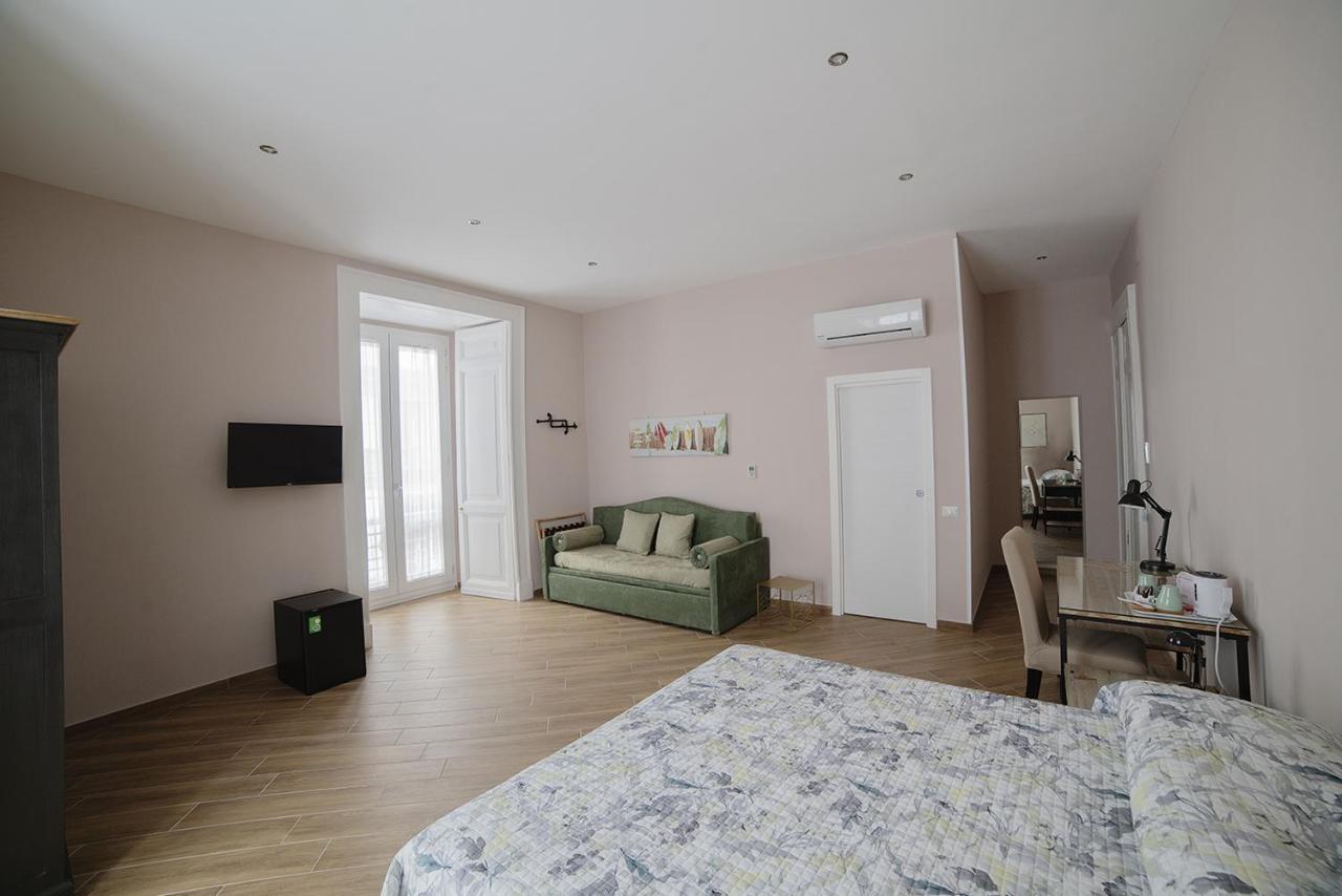 B&B Galleria Principe Di Napoli Eksteriør billede