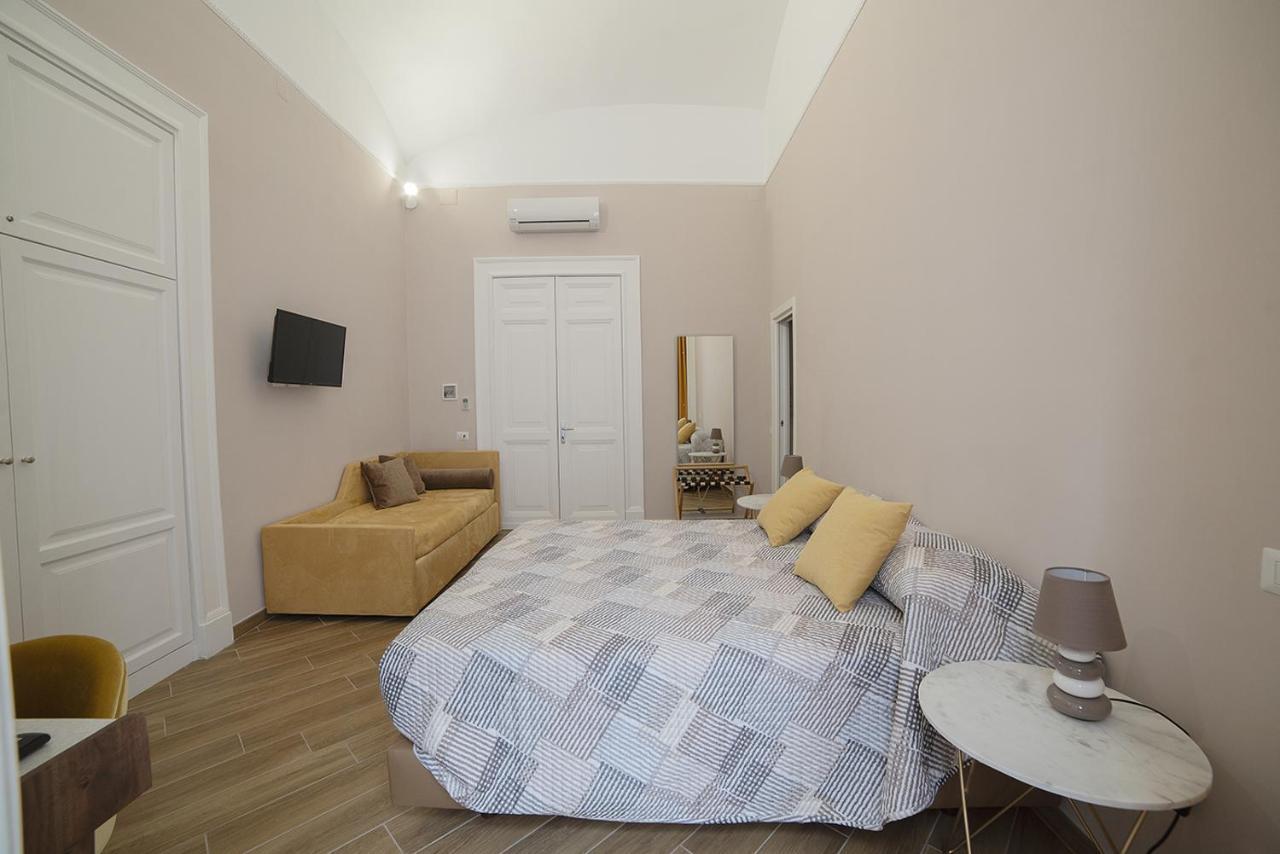 B&B Galleria Principe Di Napoli Eksteriør billede