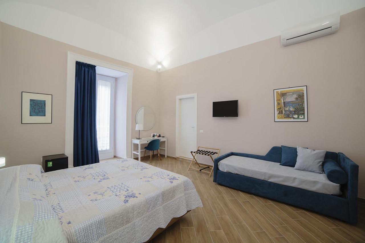 B&B Galleria Principe Di Napoli Eksteriør billede